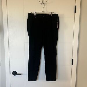 NWT Dressbarn Black Jeans